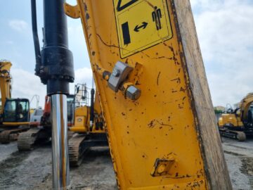 Excavator-inspection-13