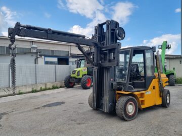 Forklift-Inspection-1
