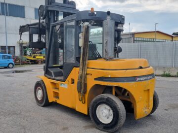 Forklift-Inspection-3