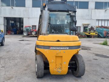Forklift-Inspection-4